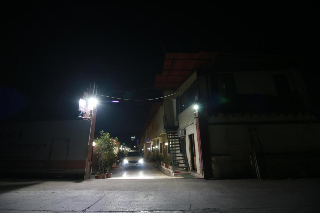Hotel Nest Inn Residency Bhiwandi Εξωτερικό φωτογραφία